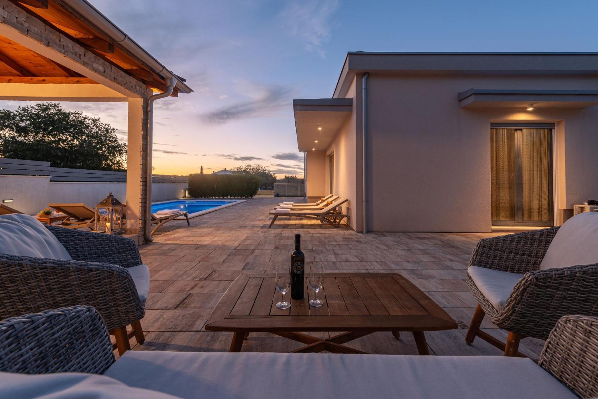 Villa Dora Murvica  Esterno foto